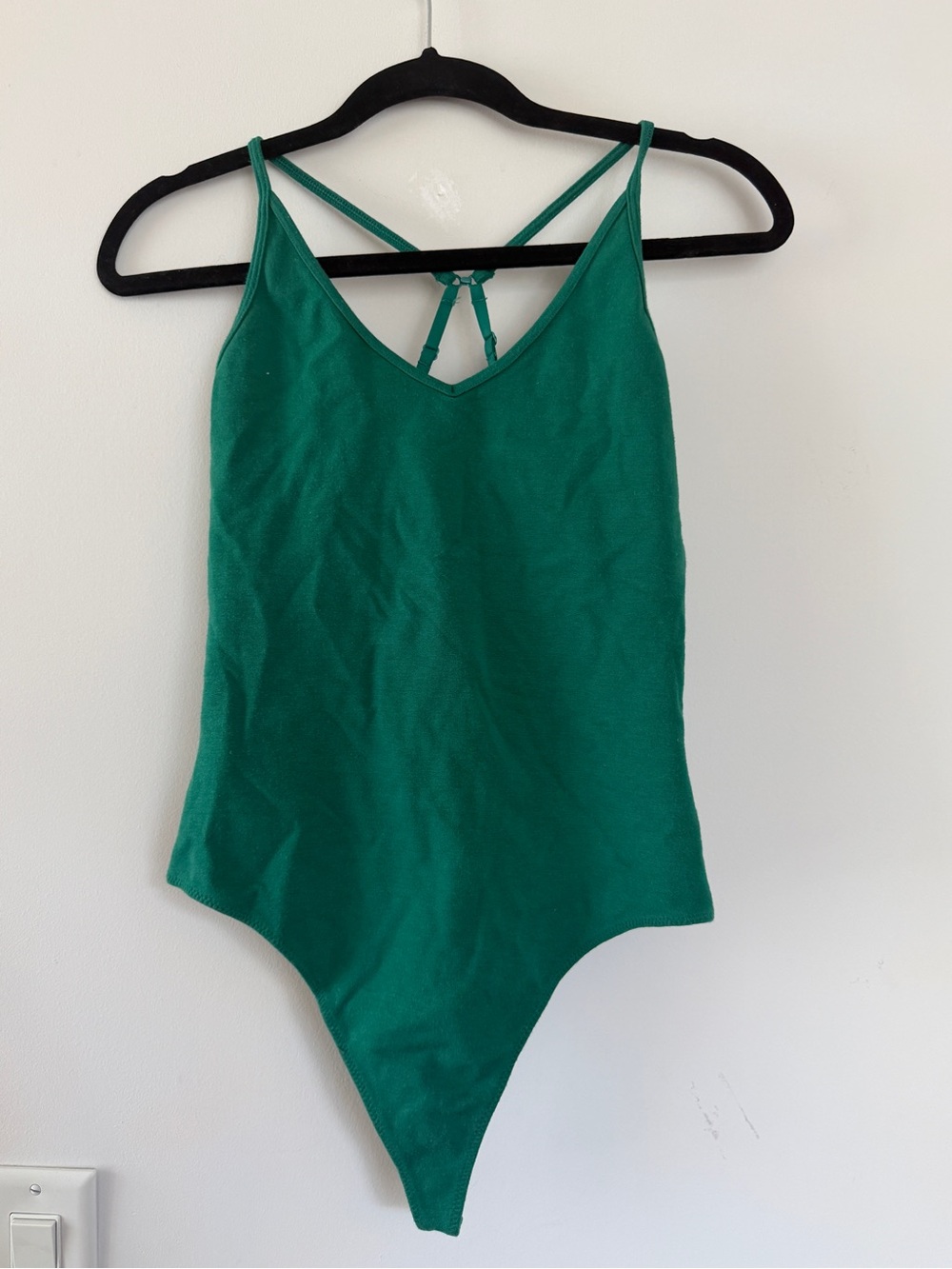 ARITZIA SUNDAY BEST Kelly Green Bodysuit